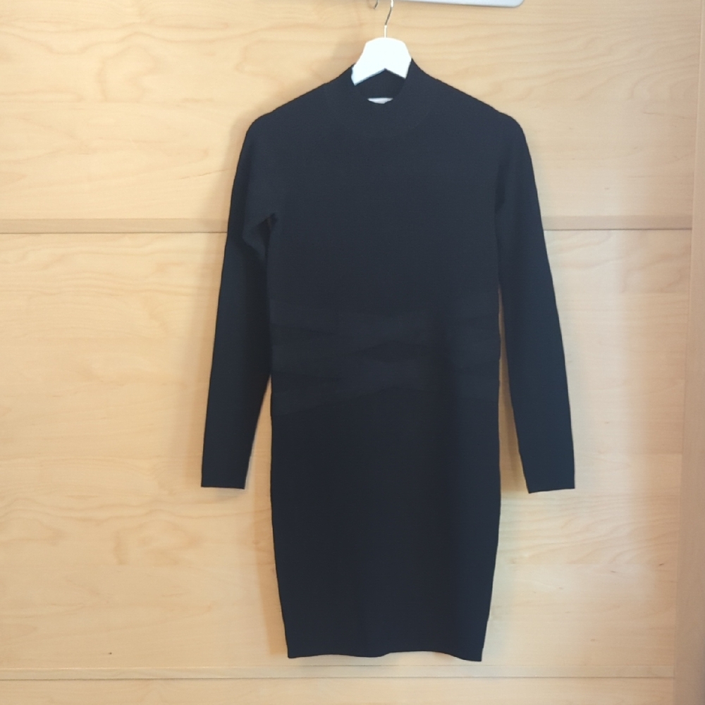 ALI & JAY Black Long Sleeve Dress